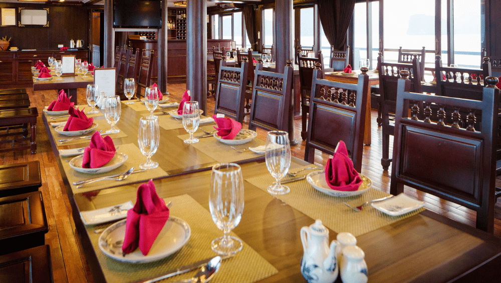Cruise Lines Dining room